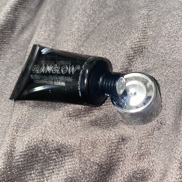 🪩5 piece skincare bundle! - Picture 5 of 6